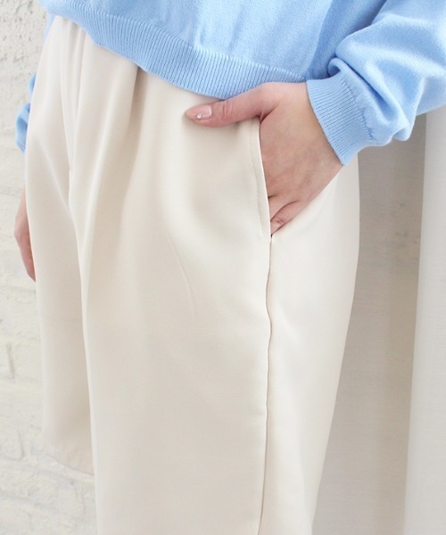 MODE ROBE(モードローブ)の「ハーフパンツ(その他パンツ・レディース・ブラック/ベージュ/アイボリー・FREE)」の11枚目の写真