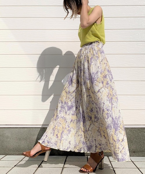 Q（キュー）の「マーブルペイントマイクロプリーツスカート（スカート・レディース・パープル系その他/ピンク系その他・MEDIUM）」の3枚目の写真