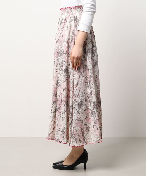 Q（キュー）の「マーブルペイントマイクロプリーツスカート（スカート・レディース・パープル系その他/ピンク系その他・MEDIUM）」の6枚目の写真