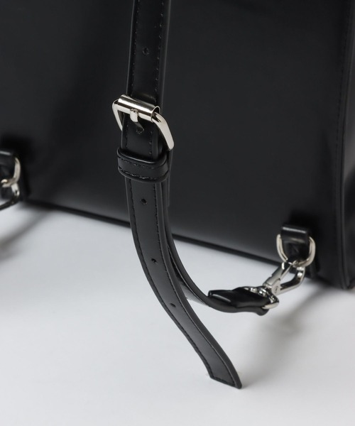 Heather（ヘザー）の「3WAYショルダーリュック　275690（バックパック/リュック・レディース・オフホワイト/ブラック・ONE SIZE）」の7枚目の写真