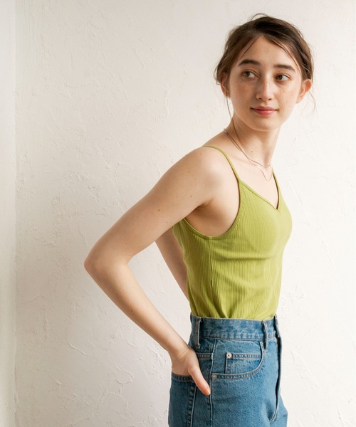 ANGIE（アンジー）の「カップ付きバックオープンキャミソール（キャミソール・レディース・ブラック/ブルー/グリーン/アイボリー/マスタード・SMALL/MEDIUM）」の17枚目の写真