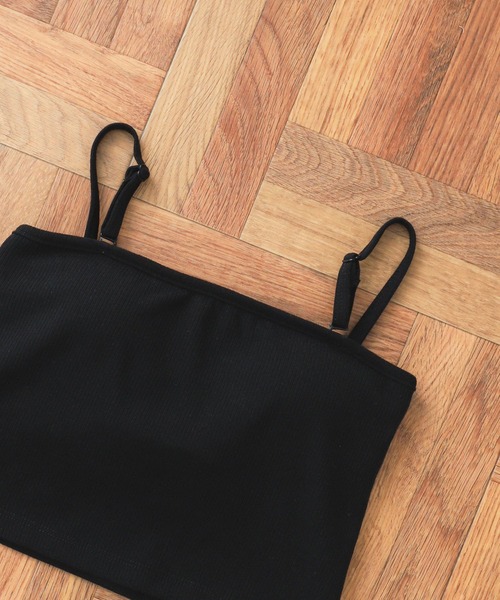 SENSE OF PLACE by URBAN RESEARCH（センスオブプレイスバイアーバンリサーチ）の「2WAYクロップドキャミソール（キャミソール・レディース・アイボリー/ブラック系その他/ベージュ・ONE）」の3枚目の写真