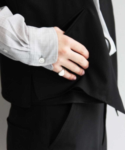 sulvam（サルバム）の「sulvam 3 button vest（ベスト）」 - WEAR