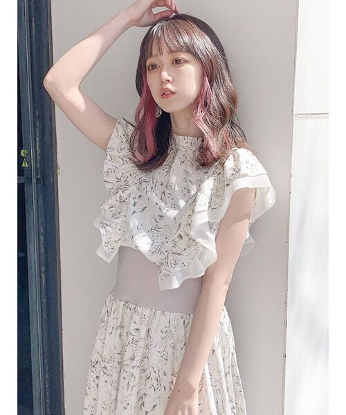 dazzlin(ダズリン)の「ラインアートリブノースリワンピース(ワンピース・レディース・グレー/アイボリー/グリーン・SMALL/MEDIUM)」の8枚目の写真
