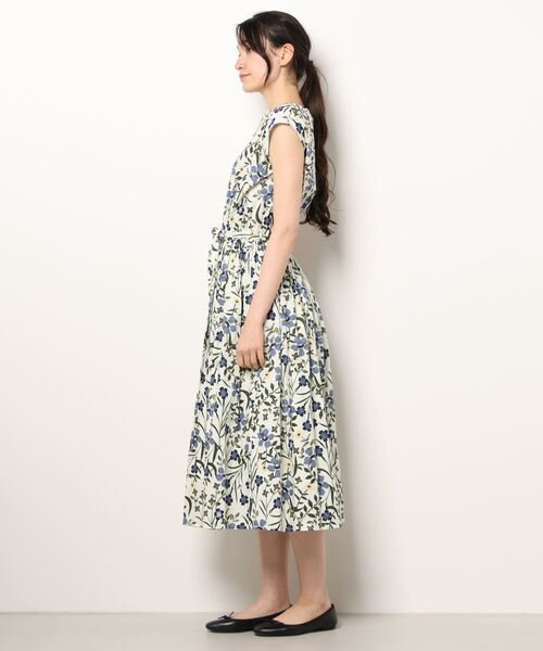 PREFERIR(プレフェリール)の「花柄プリント夏美人マキシ ワンピース PREFERIR(プレフェリール)の「花柄プリント夏美人マキシ ワンピース
