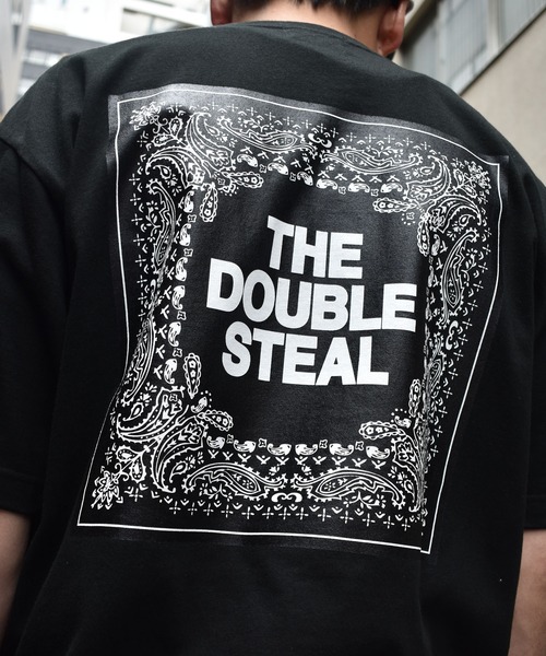 DOUBLE STEAL（ダブルスティール）の「Square Bandana Logo 半袖Tシャツ（Tシャツ/カットソー・メンズ・ホワイト×グリーン/ブラック×グリーン/ホワイト×ブラック/ブラック×ブラック・X-LARGE/XX-LARGE/MEDIUM/LARGE）」の3枚目の写真