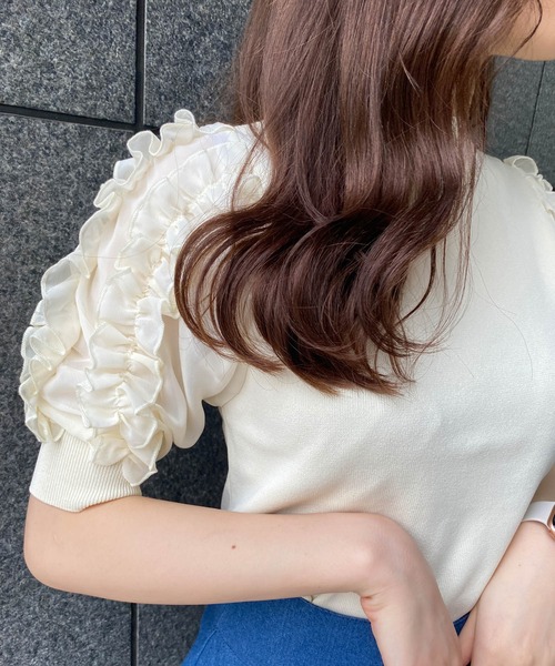 INGNI（イング）の「袖異素材フリルニット（ニット/セーター・レディース・アイボリー/ブラック/グレー系その他・M）」の8枚目の写真