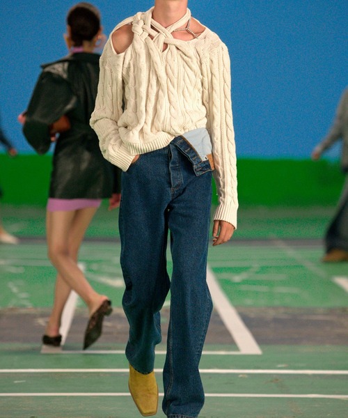 Y/Project(ワイプロジェクト)の「CLASSIC ASYMMETRIC WAIST JEANS(デニムパンツ・メンズ・ネイビー系・30/32)」の6枚目の写真