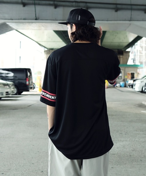 INDEPENDENT（インディペンデント）の「INDEPENDENT / インディペンデント ITC Streak S/S Jersey Top 半袖 ロゴ ジャージ カットソー（Tシャツ/カットソー・メンズ・ホワイト/ブラック・MEDIUM/LARGE/X-LARGE/XX-LARGE）」の6枚目の写真