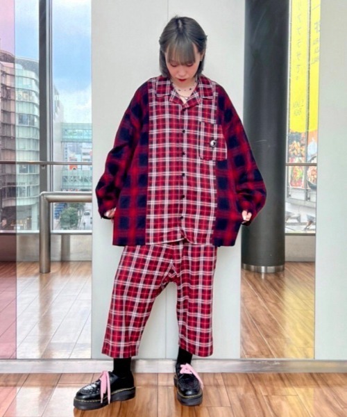 Candy Stripper(キャンディストリッパー)の「CND COMBINED シャツ(シャツ/ブラウス・レディース・レッド/ブラック・2)」の3枚目の写真