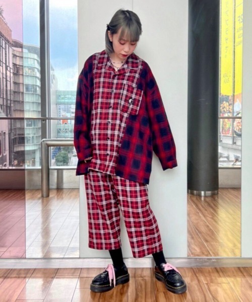 Candy Stripper(キャンディストリッパー)の「CND COMBINED シャツ(シャツ/ブラウス・レディース・レッド/ブラック・2)」の4枚目の写真