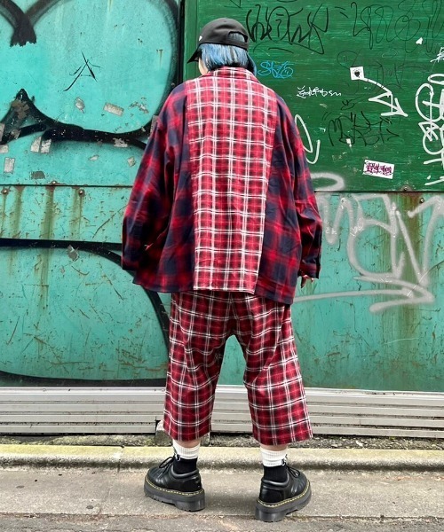 Candy Stripper(キャンディストリッパー)の「CND COMBINED シャツ(シャツ/ブラウス・レディース・レッド/ブラック・2)」の8枚目の写真