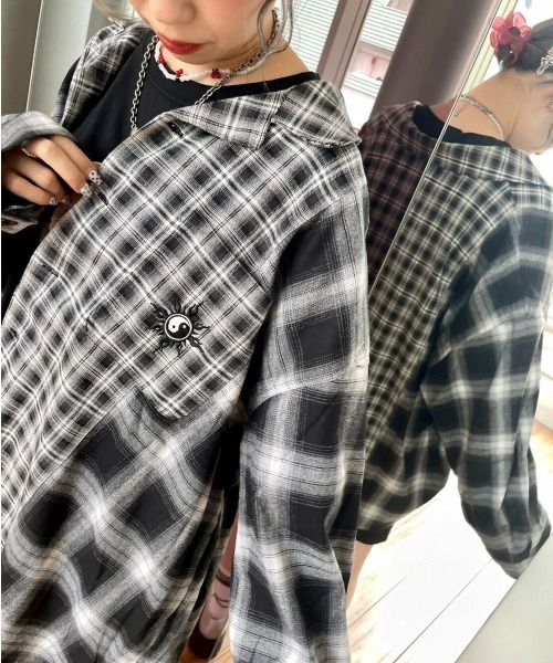 Candy Stripper(キャンディストリッパー)の「CND COMBINED シャツ(シャツ/ブラウス・レディース・レッド/ブラック・2)」の18枚目の写真