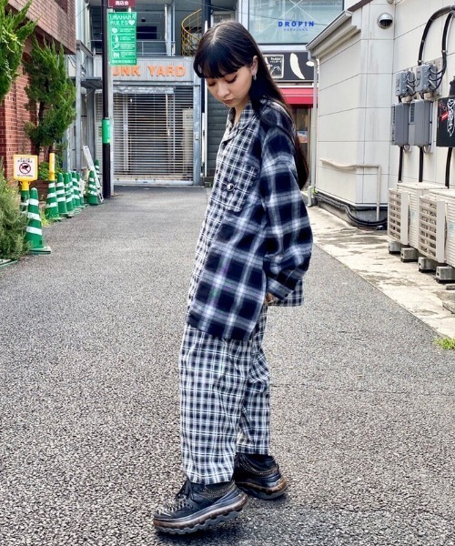 Candy Stripper(キャンディストリッパー)の「CND COMBINED シャツ(シャツ/ブラウス・レディース・レッド/ブラック・2)」の21枚目の写真