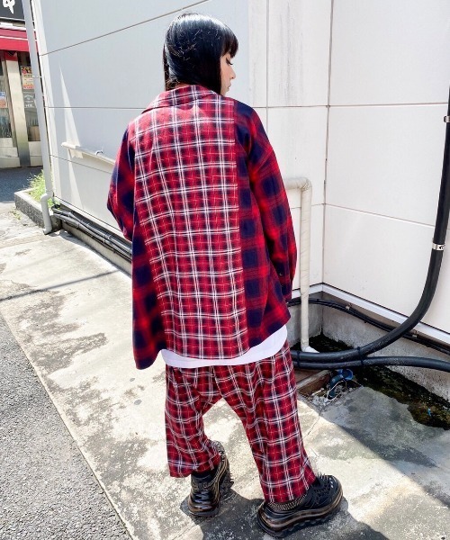 Candy Stripper(キャンディストリッパー)の「CND COMBINED シャツ(シャツ/ブラウス・レディース・レッド/ブラック・2)」の12枚目の写真