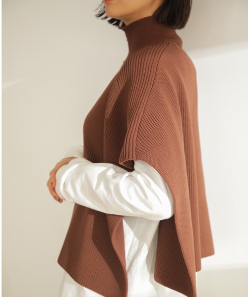 CREOLME(クレオルム)の「(CREOLME)フロントジップニットケープ(ニット/セーター・レディース・ネイビー/ブラウン・ONE SIZE)」の12枚目の写真