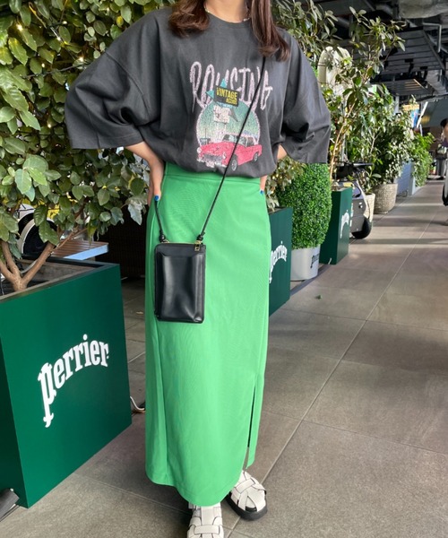 nemne store（ネンネストア）の「【低身長用サイズあり】アソートビッグシルエットTシャツ（Tシャツ/カットソー・レディース・オフホワイト/グリーン/オートミール/スミクロ・SMALL/MEDIUM）」の8枚目の写真