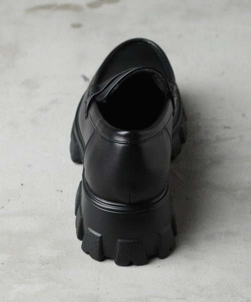 G.O.C(ジーオーシー)の「チャンキー ソール ローファー(ローファー・メンズ・ブラック・SMALL/MEDIUM/LARGE)」の6枚目の写真