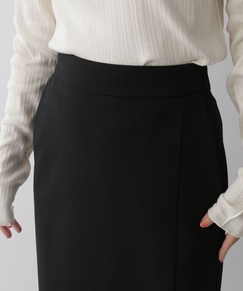 LOWRYS FARM（ローリーズファーム）の「ストレッチフロントベントタイトスカート　344665（スカート・レディース・ブラック/レッド/アイボリー・MEDIUM/LARGE）」の14枚目の写真