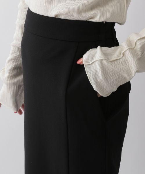 LOWRYS FARM（ローリーズファーム）の「ストレッチフロントベントタイトスカート　344665（スカート・レディース・ブラック/レッド/アイボリー・MEDIUM/LARGE）」の15枚目の写真