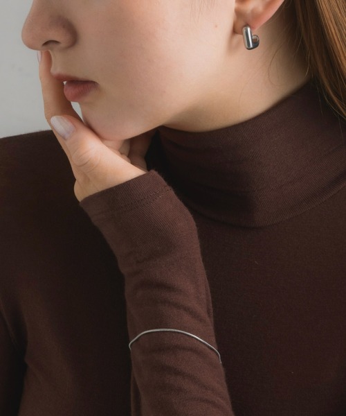 muku（ムク）の「金属アレルギー対応  [シルバー] シンプルスネークブレスレット/サージカルステンレス/316L（ブレスレット・レディース・シルバー/ゴールド・FREE）」の3枚目の写真