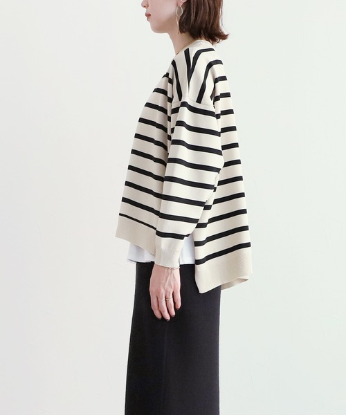 reca（レカ）の「ボーダーニットプルオーバー（ニット/セーター・レディース・ブラック/アイボリー/ホワイト系その他2/ライトベージュ・M）」の6枚目の写真