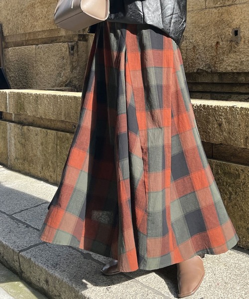Chez toi（シェトワ）の「大判チェック柄はぎスカート（スカート・レディース・ブラック/ベージュ/オレンジ/ベージュ系その他・FREE）」の13枚目の写真