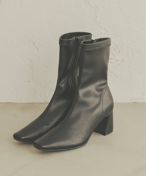 Ambre Neige（アンブルネージュ）の「ストレッチショートブーツ／【WEB/EC限定商品】（ブーツ・レディース・ブラック/ダークブラウン/アイボリー・SMALL/MEDIUM/LARGE/X-LARGE）」の10枚目の写真