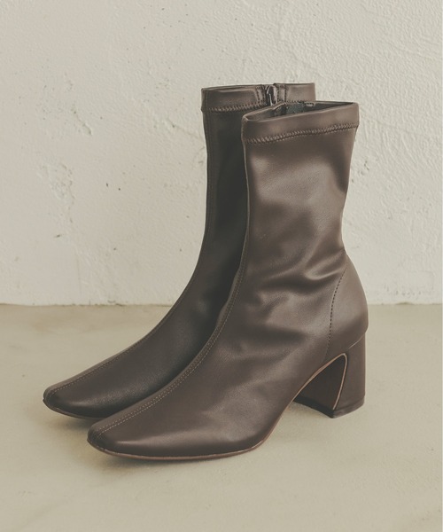 Ambre Neige（アンブルネージュ）の「ストレッチショートブーツ／【WEB/EC限定商品】（ブーツ・レディース・ブラック/ダークブラウン/アイボリー・SMALL/MEDIUM/LARGE/X-LARGE）」の12枚目の写真