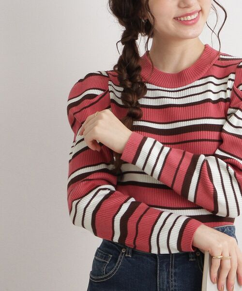 Cutie Blonde（キューティーブロンド）の「◆肩タックリブニットプルオーバー（ニット/セーター・レディース・ブラック/ホワイト系/ベージュ系2/ピンク系7・02/03）」の4枚目の写真