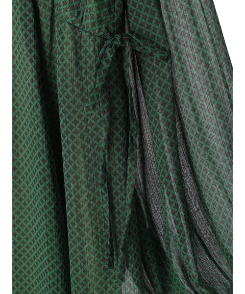 earth music&ecology(アースミュージックアンドエコロジー)の「ボリュームスリーブシアーワンピース(ワンピース・レディース・グリーン/ベージュ/ピンク系その他2・FREE)」の20枚目の写真