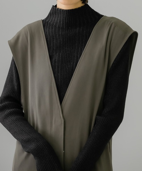 KBF（ケイビーエフ）の「BACKクロスジャンパースカート（ワンピース・レディース・ブラック/チャコールグレー/ベージュ系その他・ONE）」の8枚目の写真