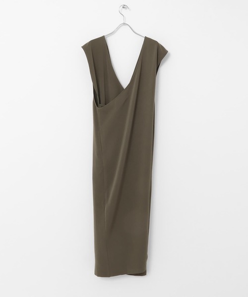 KBF（ケイビーエフ）の「BACKクロスジャンパースカート（ワンピース・レディース・ブラック/チャコールグレー/ベージュ系その他・ONE）」の18枚目の写真