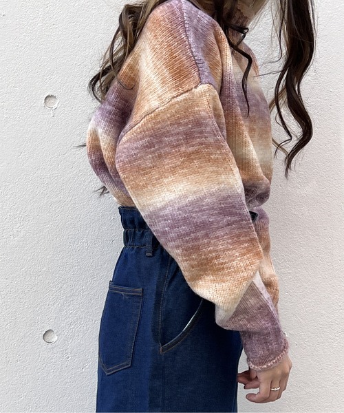 one way（ワンウェイ）の「グラデーションタートルニット（ニット/セーター・レディース・ライトブラウン/ライトブルー/パープル/ライトグリーン・FREE）」の9枚目の写真