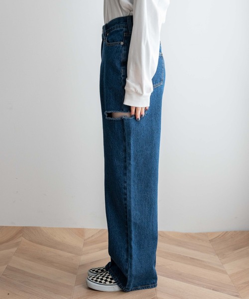 WEGO（ウィゴー）の「WEGO/サイドカットデニムパンツ（デニムパンツ・レディース・インディゴブルー/ブラック/ライトインディゴブルー・LARGE/SMALL/MEDIUM）」の15枚目の写真