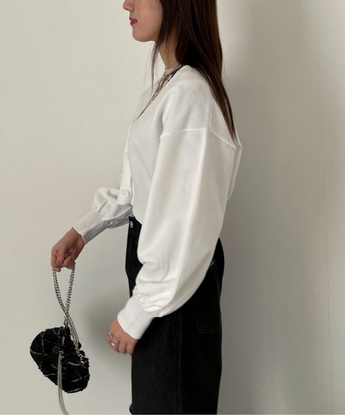 EPIMI E'PIMMY（エピミエピミー）の「スポンディッシュVネッククロップドカーディガン（カーディガン/ボレロ・レディース・ピンク/ブラック/レモンイエロー/グレー/オフホワイト・MEDIUM）」の8枚目の写真