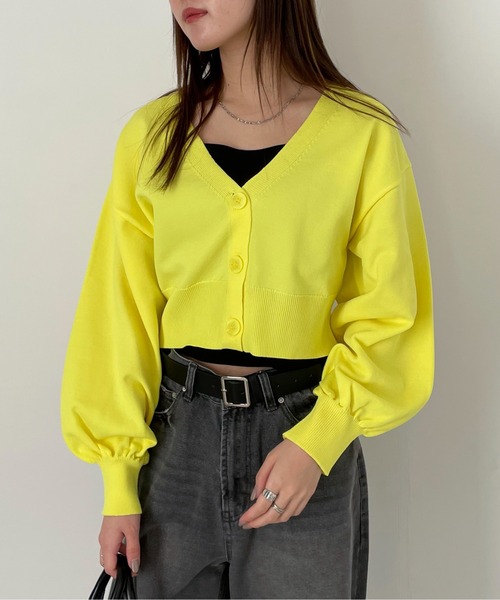 EPIMI E'PIMMY（エピミエピミー）の「スポンディッシュVネッククロップドカーディガン（カーディガン/ボレロ・レディース・ピンク/ブラック/レモンイエロー/グレー/オフホワイト・MEDIUM）」の22枚目の写真