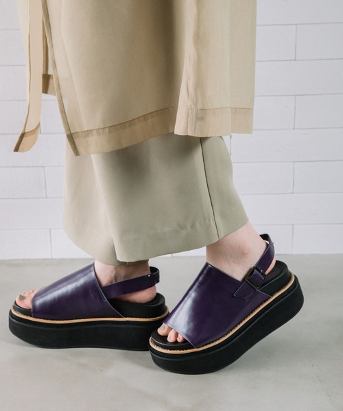 MARECHAL TERRE(マルシャルテル)の「プラットフォームサンダル(サンダル・レディース・ブラック/ボルドー/パープル/アイボリー・22.5/24.5/23.5)」の15枚目の写真