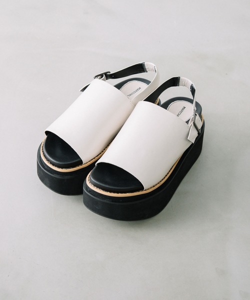 MARECHAL TERRE(マルシャルテル)の「プラットフォームサンダル(サンダル・レディース・ブラック/ボルドー/パープル/アイボリー・22.5/24.5/23.5)」の6枚目の写真