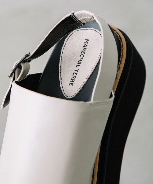 MARECHAL TERRE(マルシャルテル)の「プラットフォームサンダル(サンダル・レディース・ブラック/ボルドー/パープル/アイボリー・22.5/24.5/23.5)」の13枚目の写真