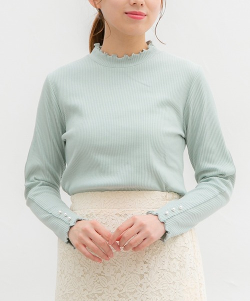 Honeys（ハニーズ）の「袖口パール使いハイネック（Tシャツ/カットソー・レディース・ホワイト/ラベンダー/ミント/ブラック/ネイビー・M/S/LL/L）」の4枚目の写真