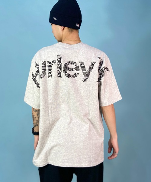 Hurley （ハーレー）の「Hurley/ハーレー ブランドロゴTシャツ バックプリントTee オーバーサイズ /吸汗速乾 クルーネック半袖tシャツ MKT2310024（Tシャツ/カットソー・メンズ・アッシュグレー/チャコールグレー・L/M）」の2枚目の写真