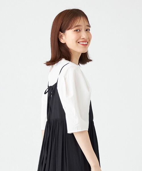 SHARE PARK(シェアパーク)の「ソフトタッチタックスリーブブラウス(シャツ/ブラウス・レディース・ブラック系/アイボリー系/ダルブルー系/ピンク系・MEDIUM)」の15枚目の写真