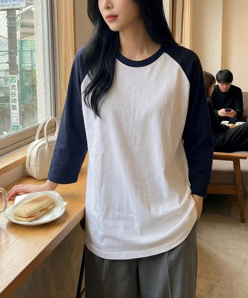 Printstar(プリントスター)の「【Printstar】heavy weight baseball t-shirt / ヘビーウェイト ベースボールTシャツ ラグランTシャツ 長袖 七分袖 ロンT バイカラー 00107(Tシャツ/カットソー・メンズ・ブラック×ホワイト/ブラック/ブラック×グレー/ホワイト×ネイビー/ホワイト/ホワイト×ブラック/ホワイト×ブルー/ホワイト×レッド・L/S/XL/M)」の6枚目の写真