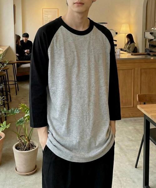 Printstar(プリントスター)の「【Printstar】heavy weight baseball t-shirt / ヘビーウェイト ベースボールTシャツ ラグランTシャツ 長袖 七分袖 ロンT バイカラー 00107(Tシャツ/カットソー・メンズ・ブラック×ホワイト/ブラック/ブラック×グレー/ホワイト×ネイビー/ホワイト/ホワイト×ブラック/ホワイト×ブルー/ホワイト×レッド・L/S/XL/M)」の7枚目の写真