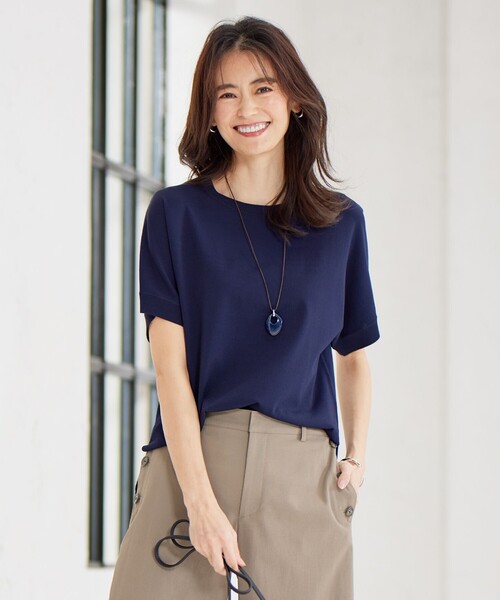 J.PRESS(ジェイプレス)の「【洗える】 レーヨンエリートストレッチ ドルマン ニット Tシャツ(ニット/セーター・レディース・ライトグレー系/ベージュ系/ピンク系/ライトグリーン系/ネイビー系・T13/T15)」の5枚目の写真