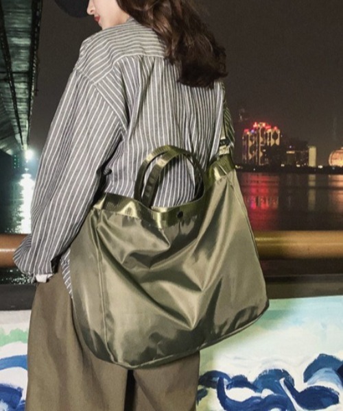 MAISON CLUB（メゾンクラブ）の「【MAISON CLUB】ユニセックス2WAYショルダーバッグ KNF（ショルダーバッグ・メンズ・ネイビー/ブラック/カーキ・FREE）」の11枚目の写真