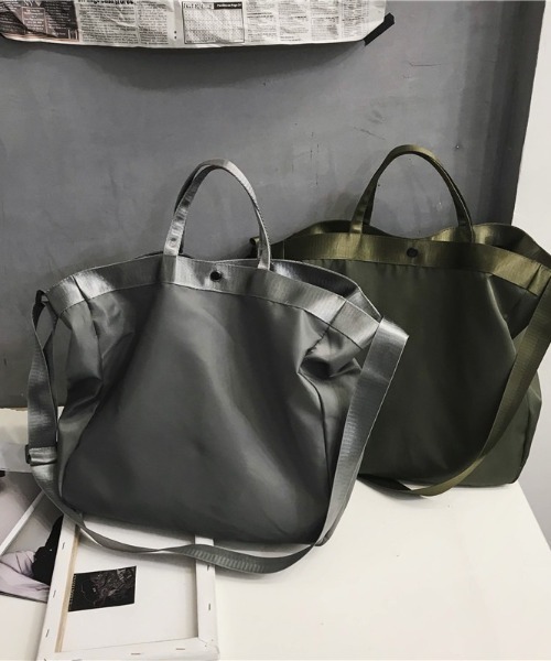 MAISON CLUB（メゾンクラブ）の「【MAISON CLUB】ユニセックス2WAYショルダーバッグ KNF（ショルダーバッグ・メンズ・ネイビー/ブラック/カーキ・FREE）」の12枚目の写真