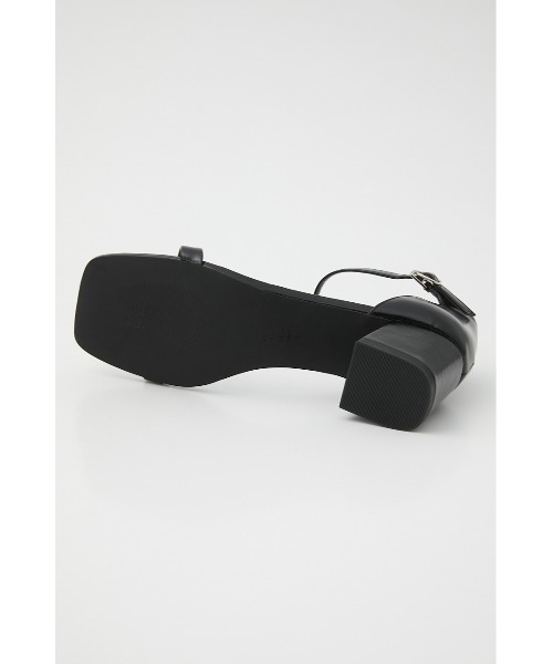 SLY(スライ)の「SIMPLY STRAP SANDAL シンプル ストラップサンダル ローヒール スクエア(サンダル・レディース・ブラック/レッド・SMALL/MEDIUM/LARGE)」の11枚目の写真