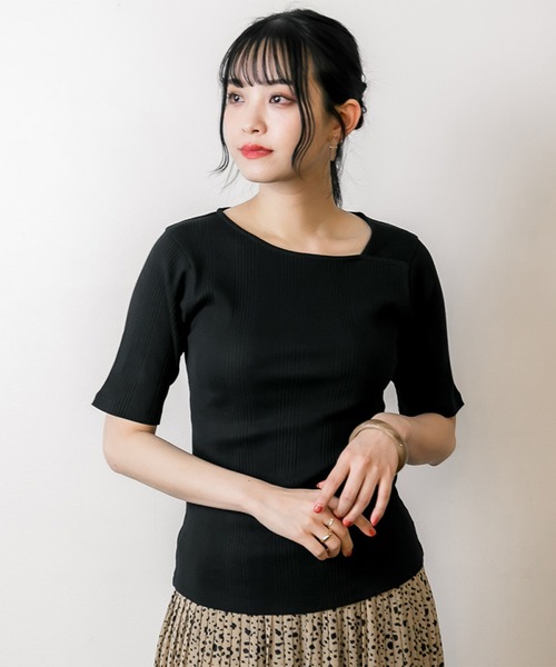 atONE(アットワン)の「atONE アシメネックランダムリブカットソー 半袖(Tシャツ/カットソー・レディース・モカ/ホワイト/ブラック/杢グレー・F)」の12枚目の写真